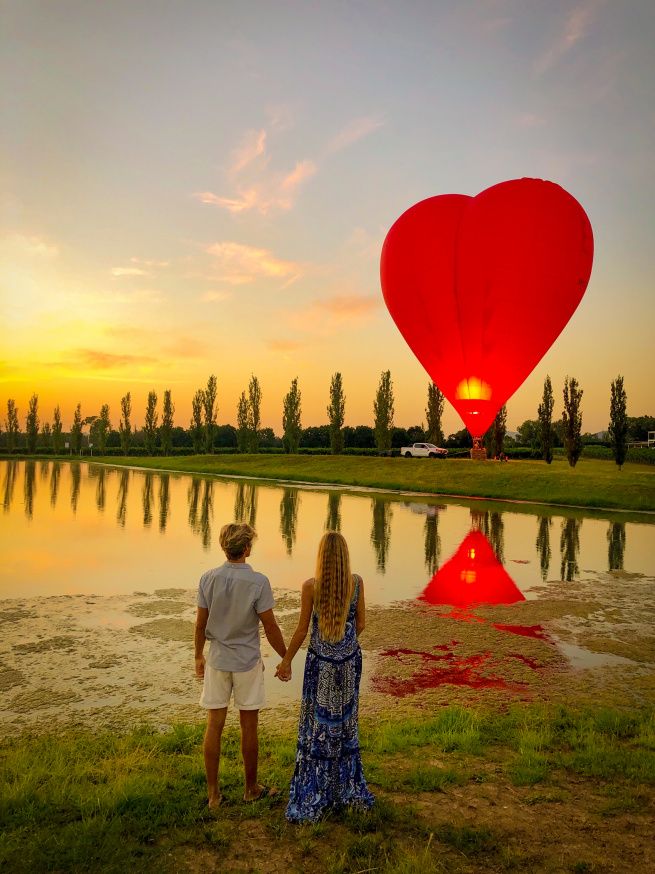 Seven romantic things to do in the Hunter Valley